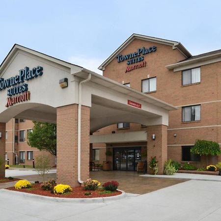 Towneplace Suites Detroit Уоррен Экстерьер фото