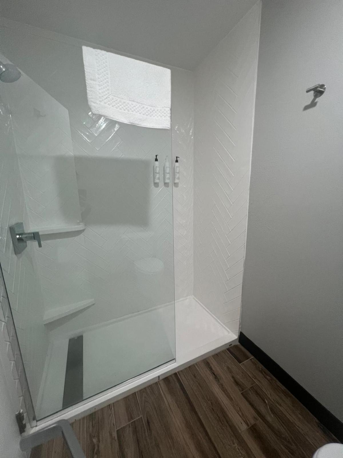 Towneplace Suites Detroit Уоррен Экстерьер фото