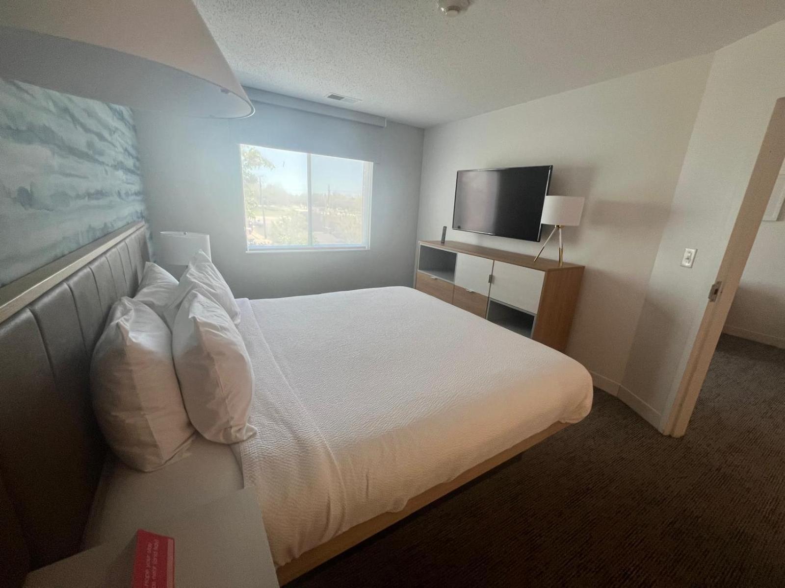 Towneplace Suites Detroit Уоррен Экстерьер фото